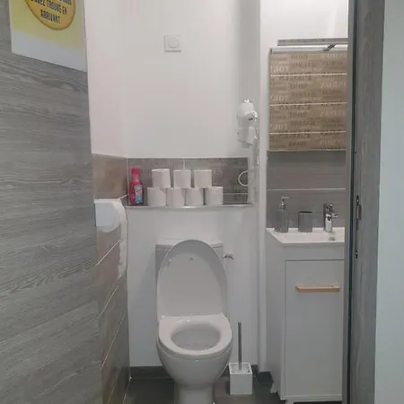 Meuble Au Rdc , Proche Guest house Aix-les-Bains