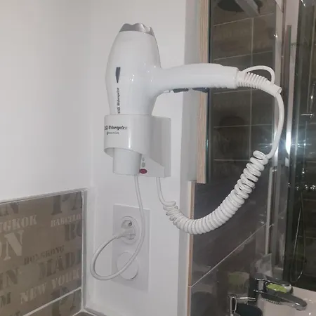 Meuble Au Rdc , Proche Aix-les-Bains